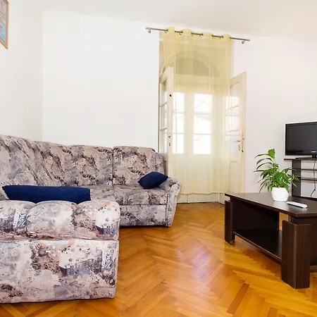 Apartment Rogosic
